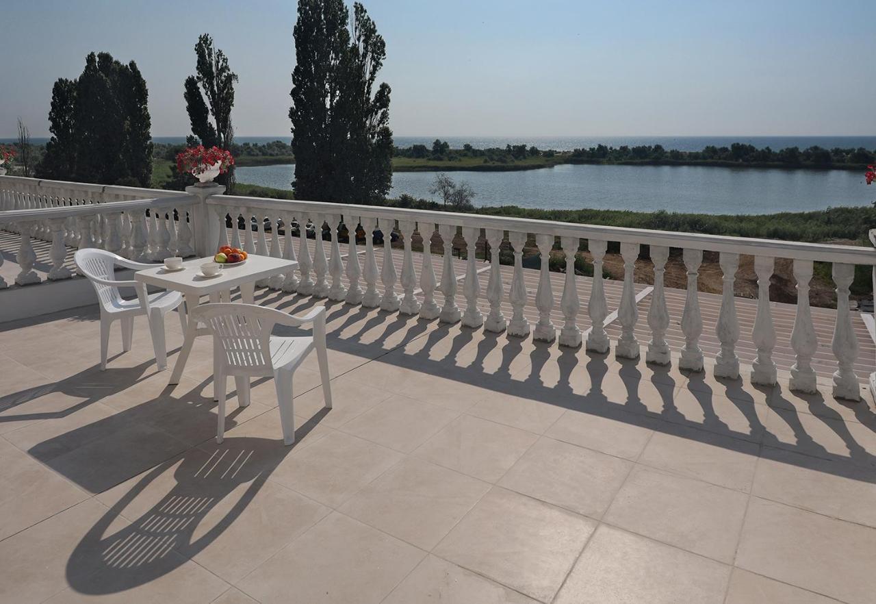 Panorama Briz Hotel Karolino-Buhaz Ngoại thất bức ảnh