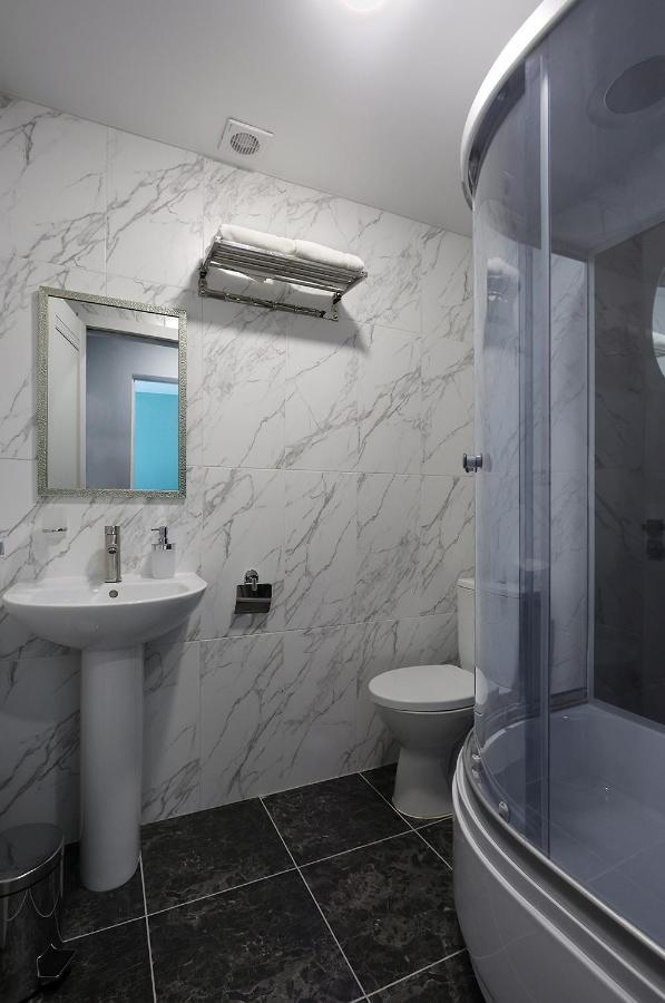 Panorama Briz Hotel Karolino-Buhaz Ngoại thất bức ảnh