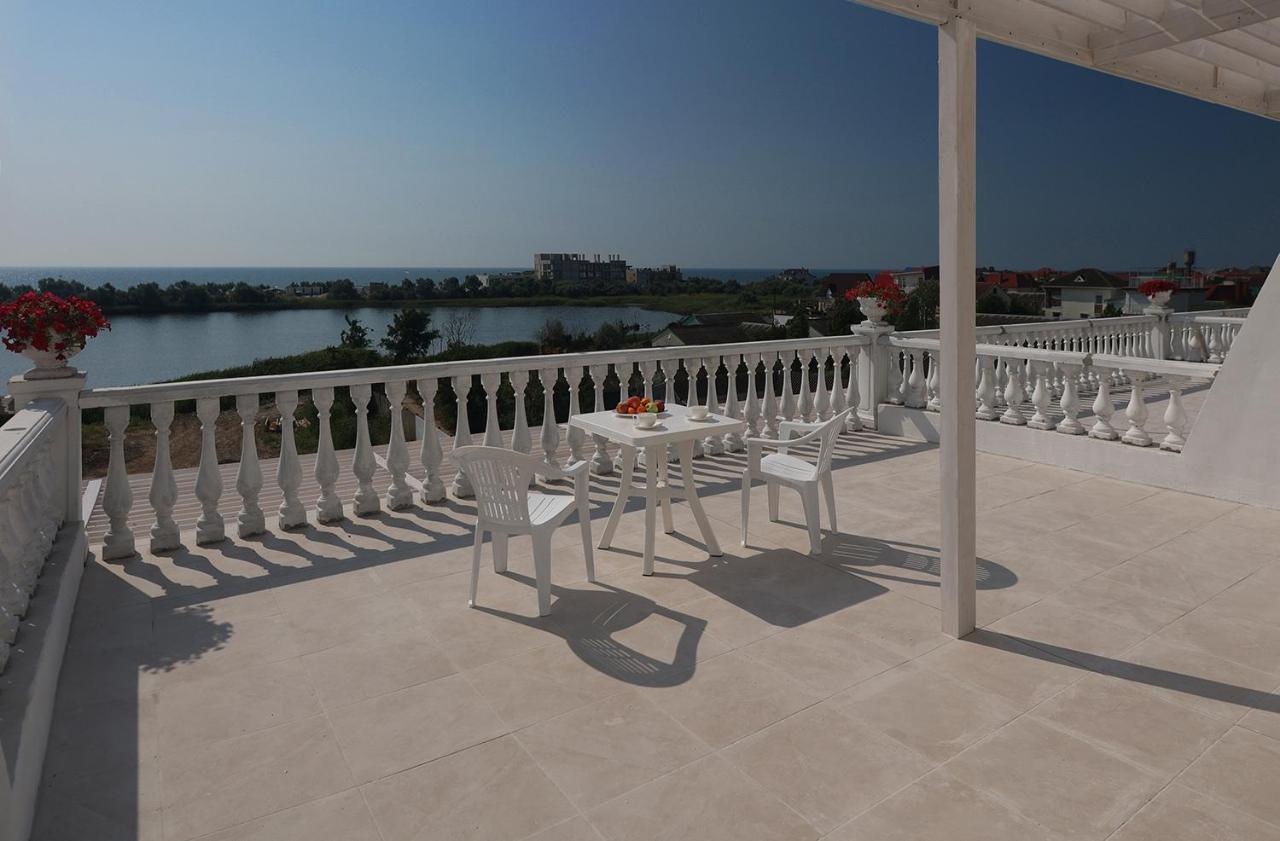 Panorama Briz Hotel Karolino-Buhaz Ngoại thất bức ảnh
