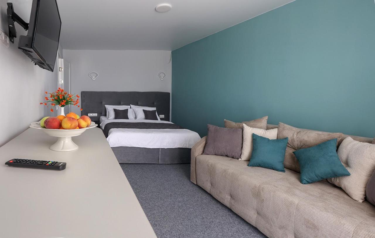 Panorama Briz Hotel Karolino-Buhaz Ngoại thất bức ảnh
